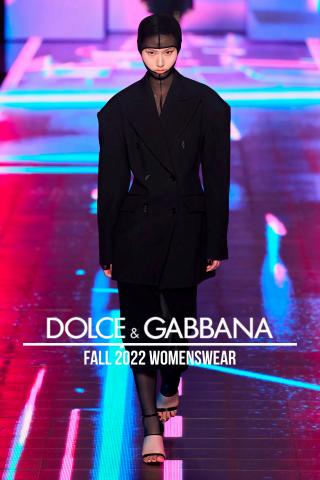 Tilbud fra Luksusmærker i Esbjerg | Fall 2022 Womenswear hos Dolce & Gabbana | 16.5.2022 - 15.7.2022