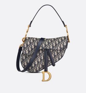 Saddle Bag with Strap på tilbud til 3600 kr. hos Dior